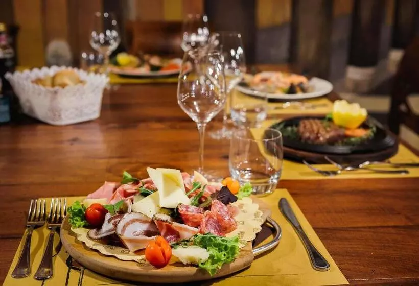 Fotos del hotel Ih Hotels Bologna Amadeus:  18