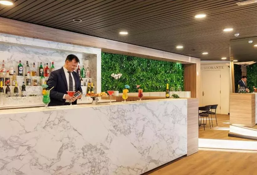 Fotos del hotel Ih Hotels Bologna Amadeus:  16