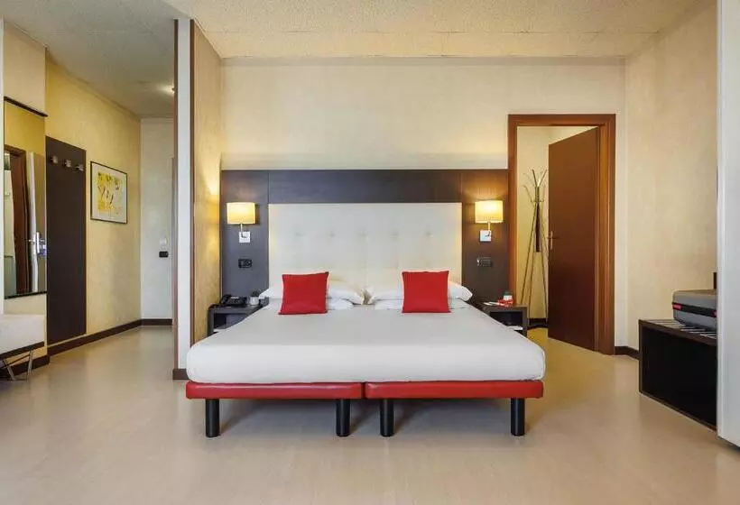 Fotos del hotel Ih Hotels Bologna Amadeus:  13