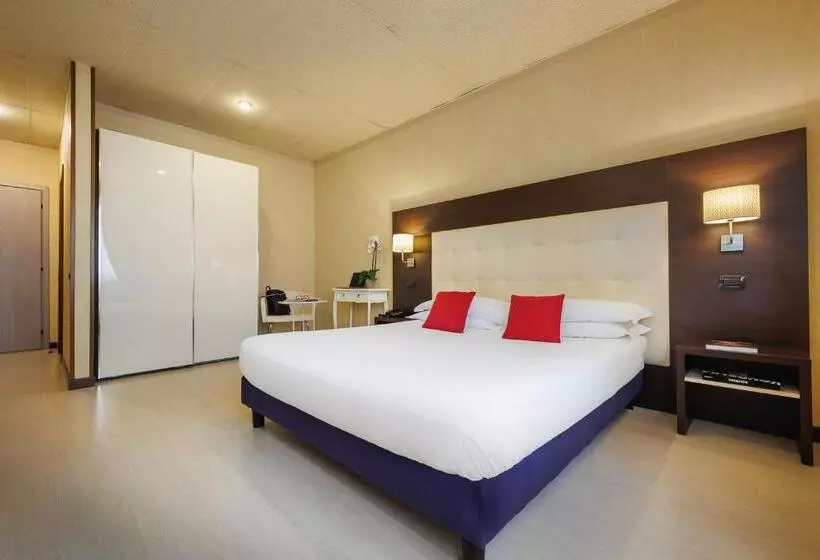 Fotos del hotel Ih Hotels Bologna Amadeus:  17