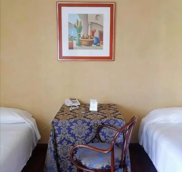 Fotos del hotel Ghironi:  20