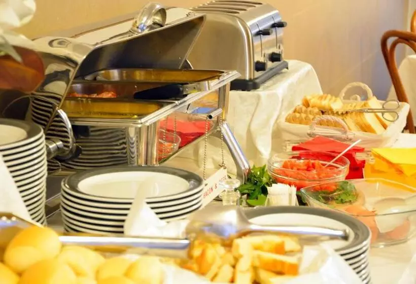 Fotos del hotel Ghironi:  9