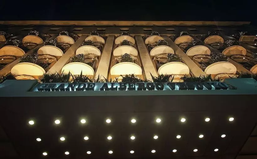 Fotos del hotel Grand Hotel Vesuvio:  20