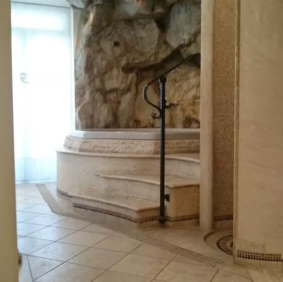 Fotos del hotel Grand Hotel Vesuvio:  3