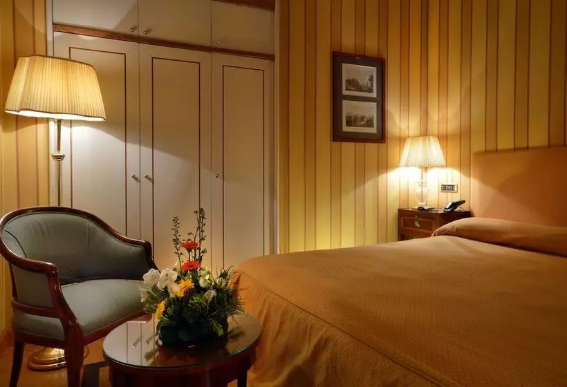 Fotos del hotel Grand Hotel Vesuvio:  2