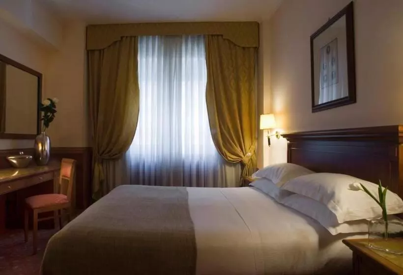 Fotos del hotel Starhotels Michelangelo Rome:  13