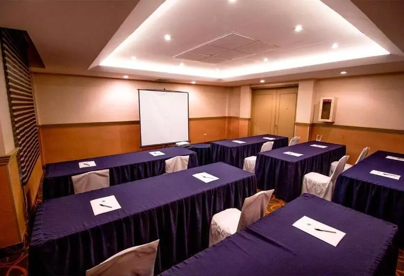 Fotos del hotel Araiza Palmira  Y Centro De Convenciones:  13