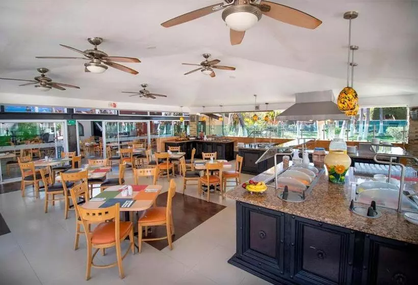 Fotos del hotel Araiza Palmira  Y Centro De Convenciones:  11