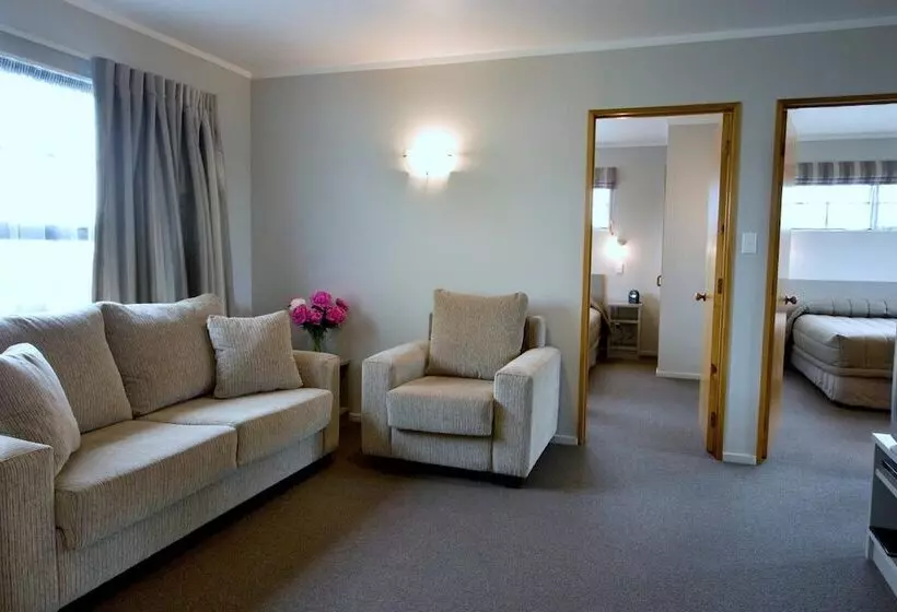 Fotos del hotel Knightsbridge Court Motor Lodge:  10