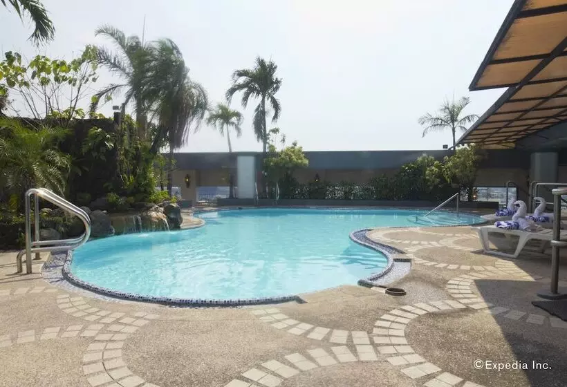 Fotos del hotel Imperial Palace Suites:  3