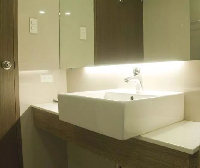 Fotos del hotel Imperial Palace Suites:  7