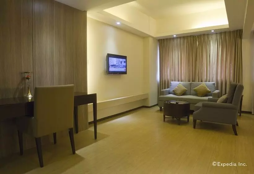 Fotos del hotel Imperial Palace Suites:  25