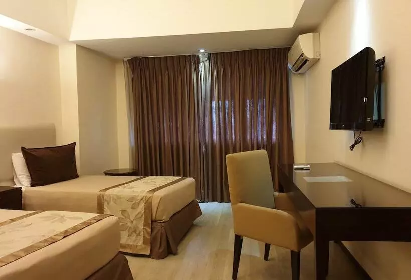 Fotos del hotel Imperial Palace Suites:  19