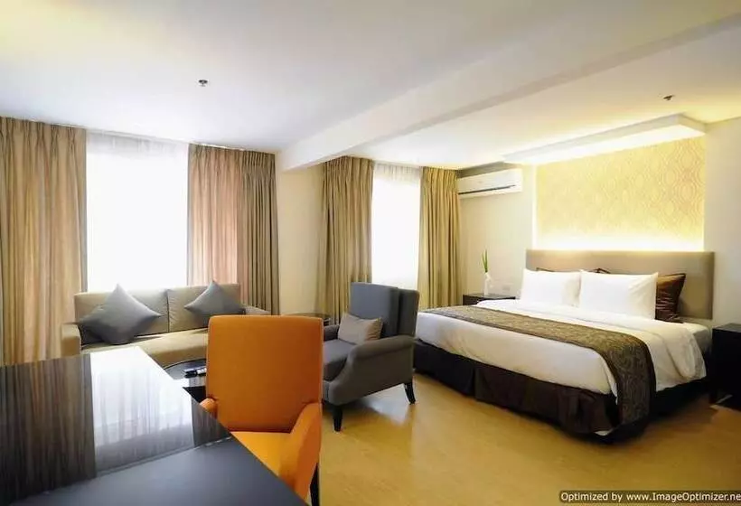 Fotos del hotel Imperial Palace Suites:  13