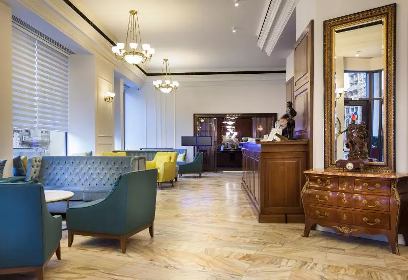 Fotos del hotel Capitol:  13