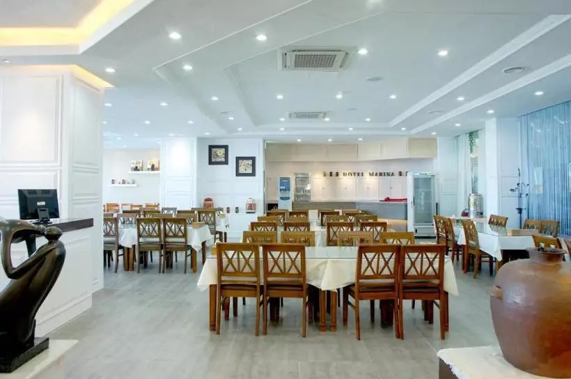 Fotos del hotel Jeju Marina:  12
