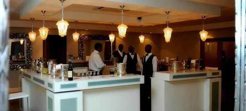 Fotos del hotel President Hotel:  16