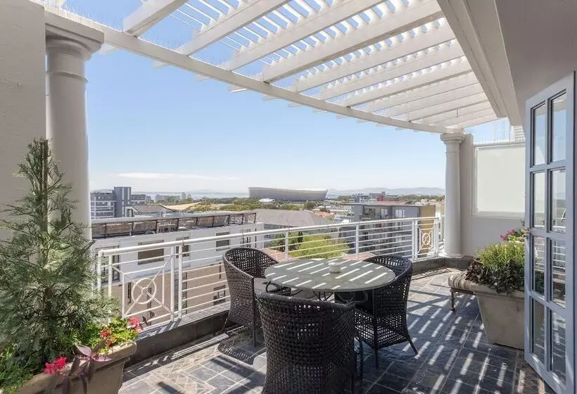 Fotos del hotel Romney Park Luxury Apartments:  8