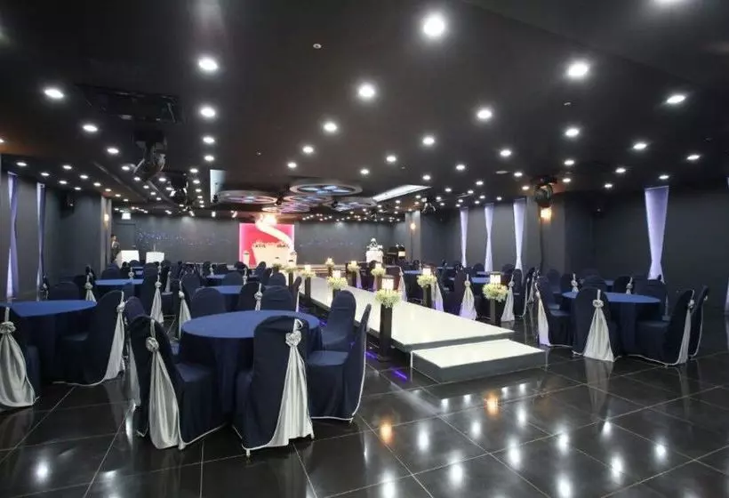 Fotos del hotel Prince Hotel:  19