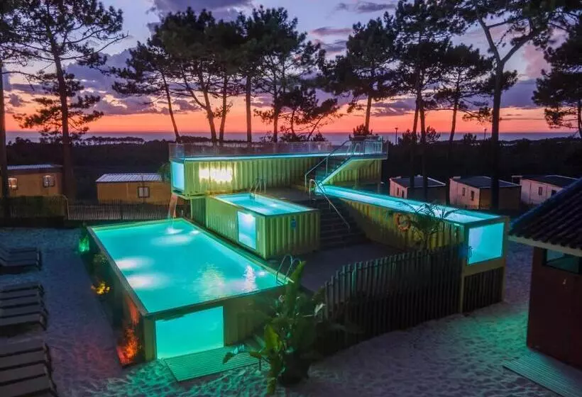 Fotos del hotel Ohai Nazaré Outdoor Resort:  25