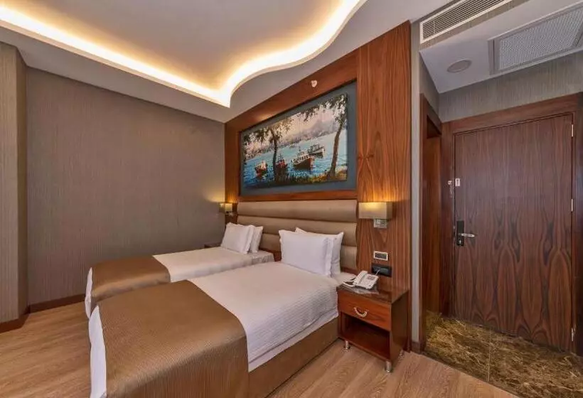 Fotos del hotel Piya Sport:  15