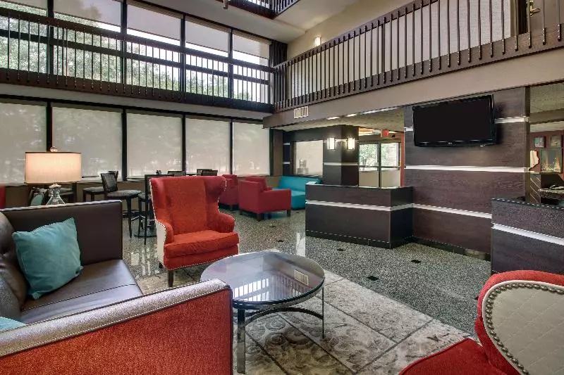 Fotos del hotel Drury Inn & Suites Houston The Woodlands:  8