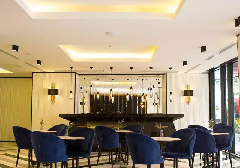 Fotos del hotel Emens:  3