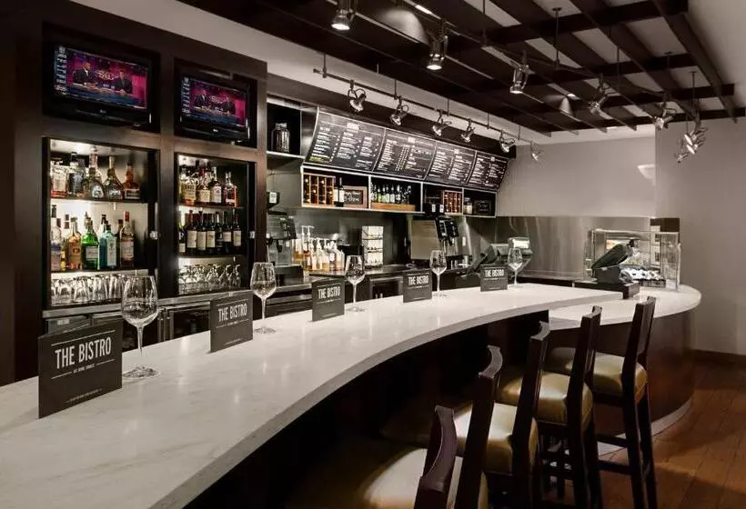 Fotos del hotel Courtyard Miami Downtown Brickell Area:  6