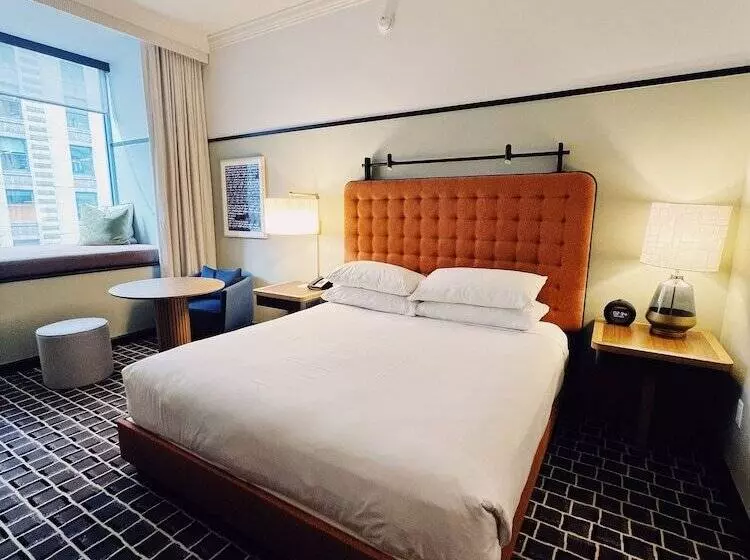 Kimpton  Monaco Chicago, An Ihg