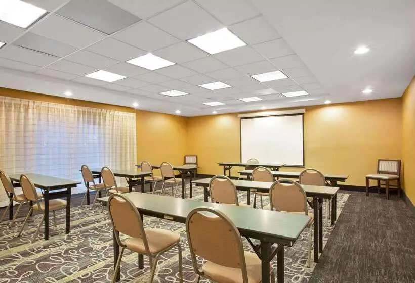 Fotos del hotel La Quinta By Wyndham Miami Airport West:  4