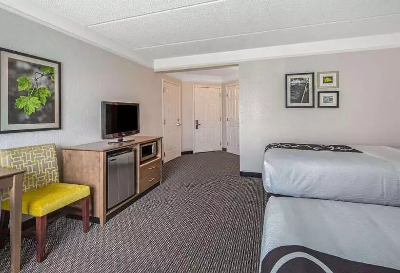 Fotos del hotel La Quinta By Wyndham Miami Airport West:  21