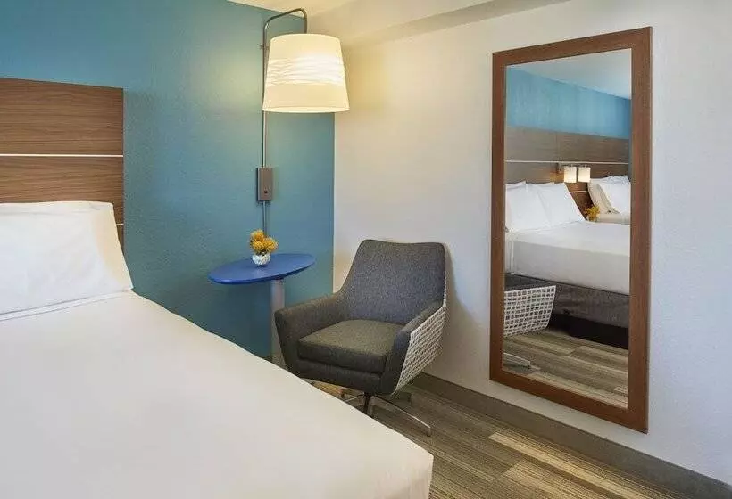 Fotos del hotel Holiday Inn Express Waikiki, An Ihg:  2