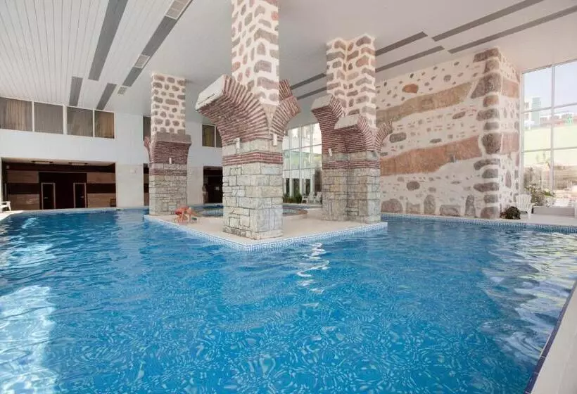 Fotos del hotel Bilyana Beach Hotel - Free Beach Access:  9