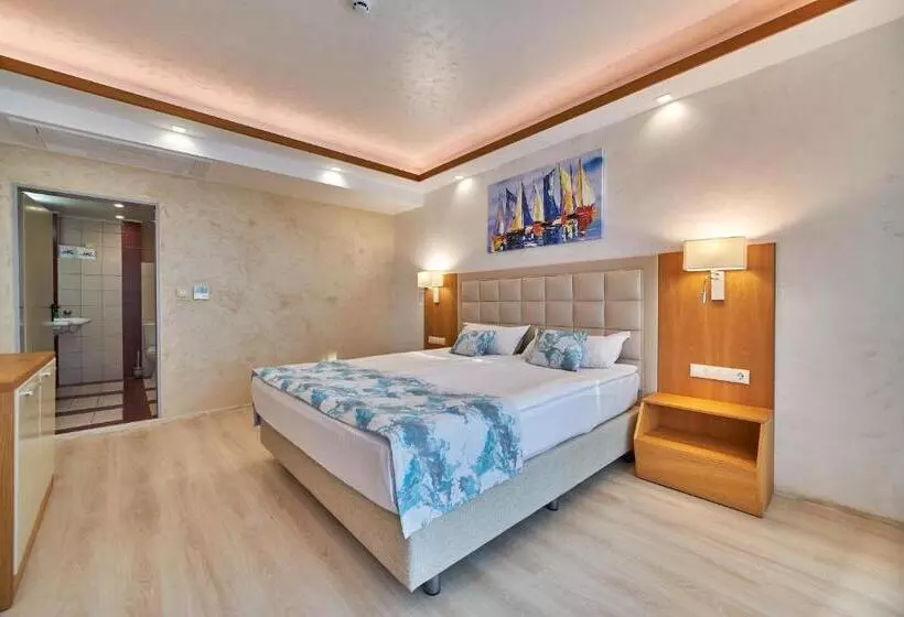 Fotos del hotel Bilyana Beach Hotel - Free Beach Access:  17