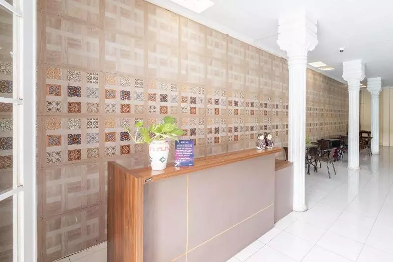 Fotos del hotel Spot On 2419 Rumah Nugraha Hotel Syariah:  5