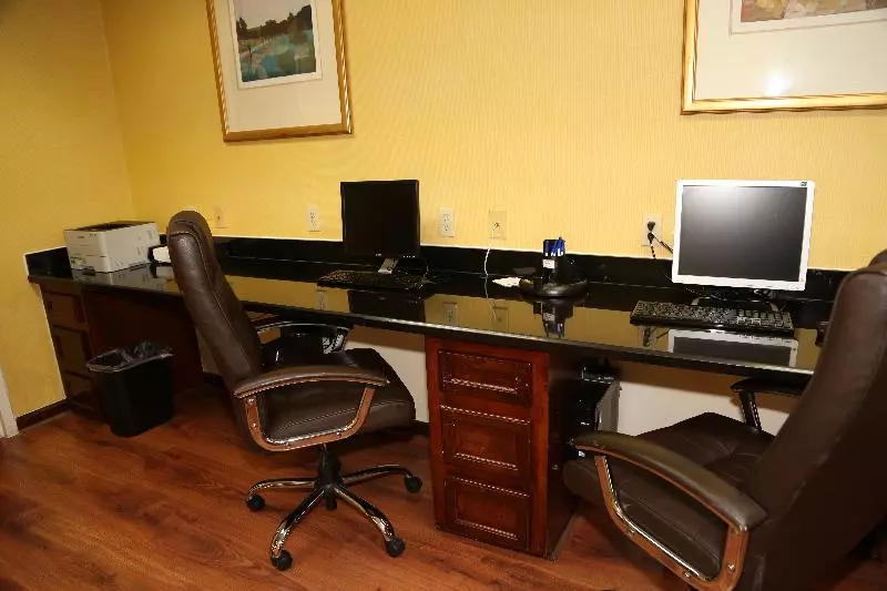 Fotos del hotel Comfort Inn & Suites Houston I-10 West Energy Corridor:  21