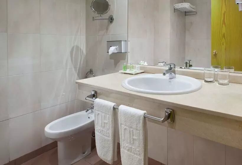 Fotos del hotel Nh Las Palmas Playa Las Canteras:  51