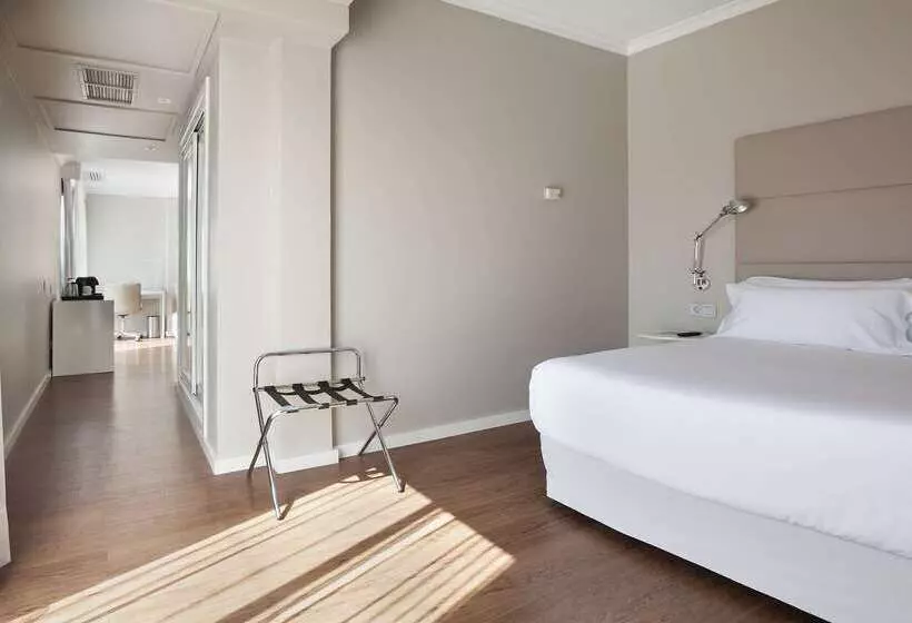 Fotos del hotel Nh Las Palmas Playa Las Canteras:  22