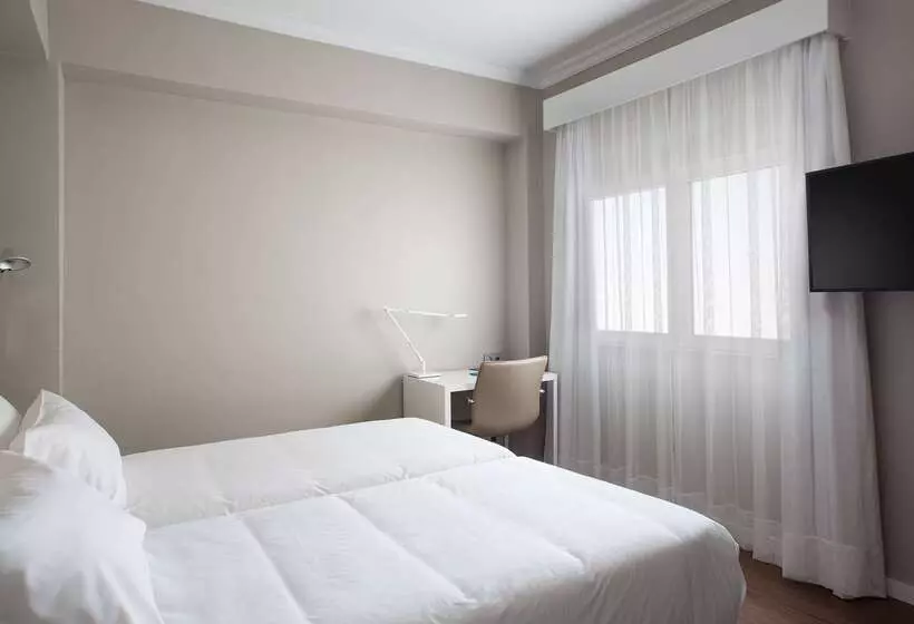 Fotos del hotel Nh Las Palmas Playa Las Canteras:  8