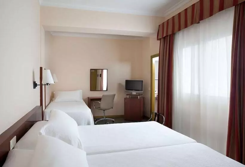 Fotos del hotel Nh Las Palmas Playa Las Canteras:  12