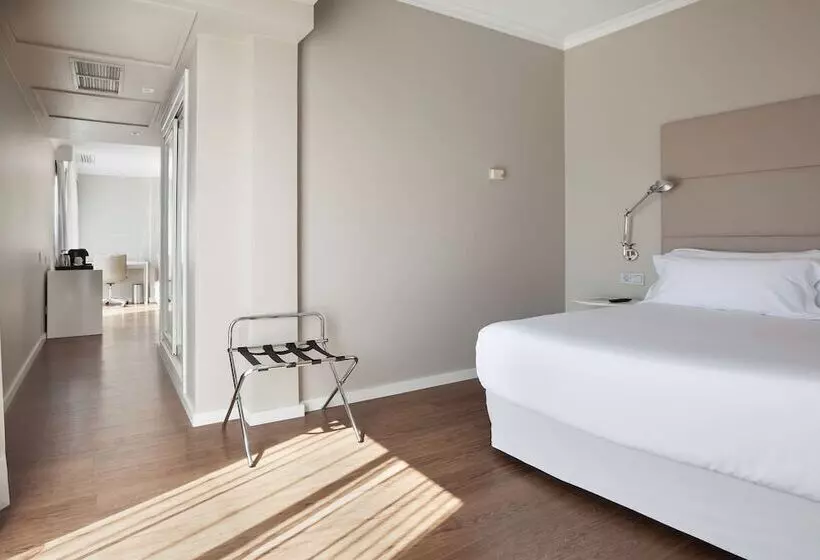 Fotos del hotel Nh Las Palmas Playa Las Canteras:  15