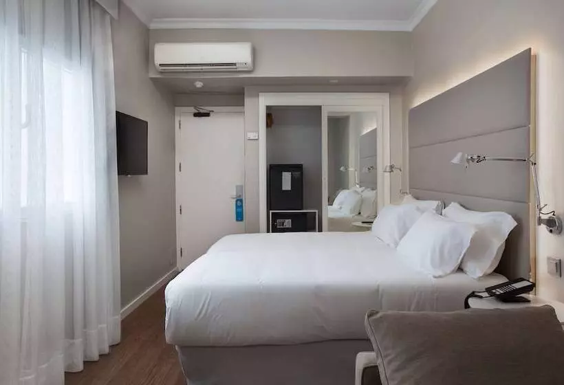 Fotos del hotel Nh Las Palmas Playa Las Canteras:  11