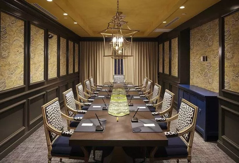 Fotos del hotel The Burgess  Trademark Collection By Wyndham:  4