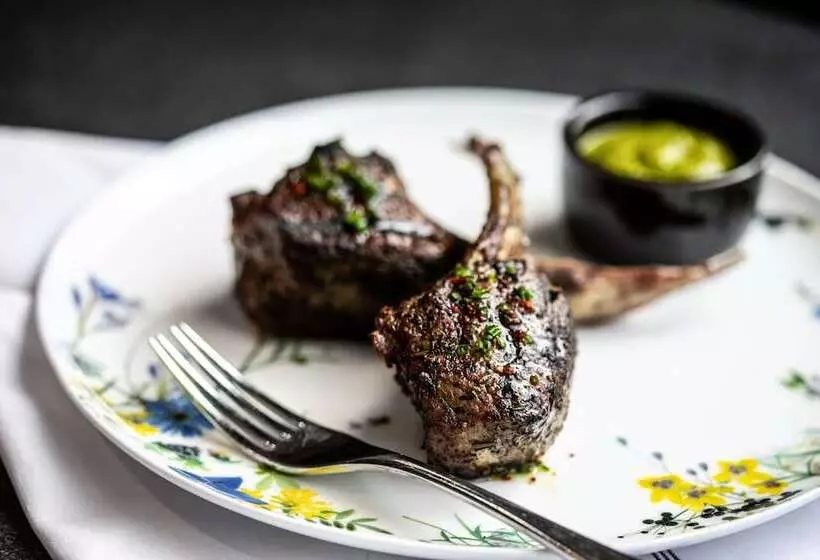 Fotos del hotel The Burgess  Trademark Collection By Wyndham:  20