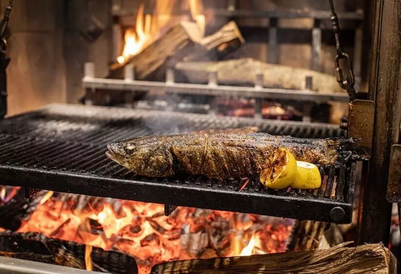 Fotos del hotel The Burgess  Trademark Collection By Wyndham:  24