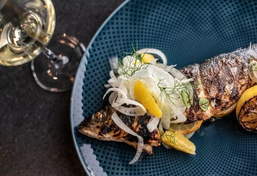 Fotos del hotel The Burgess  Trademark Collection By Wyndham:  15