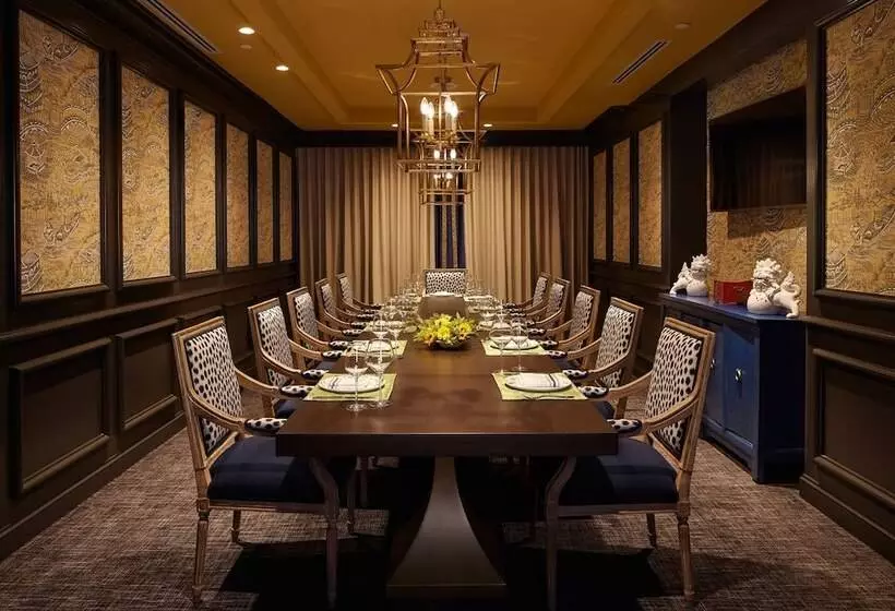 Fotos del hotel The Burgess  Trademark Collection By Wyndham:  10