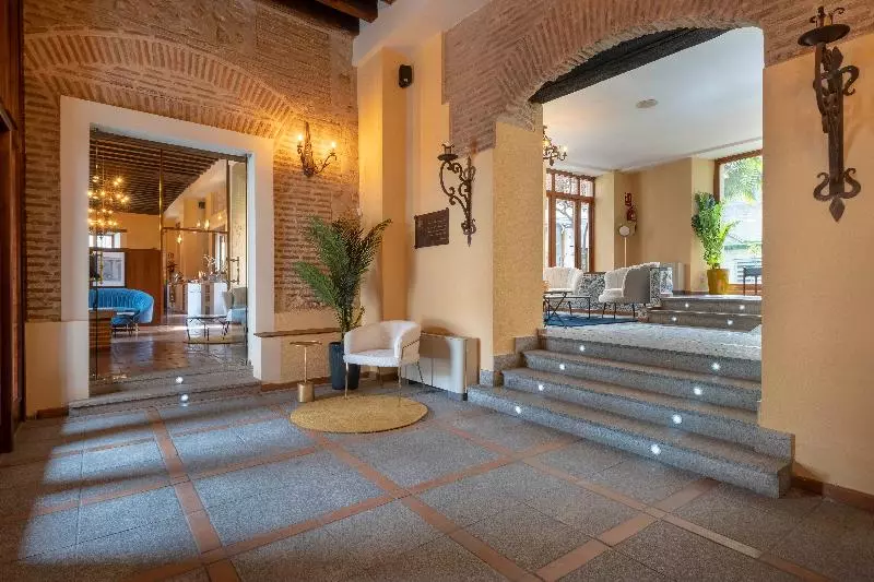 Fotos del hotel Palacio Ayala Berganza:  9