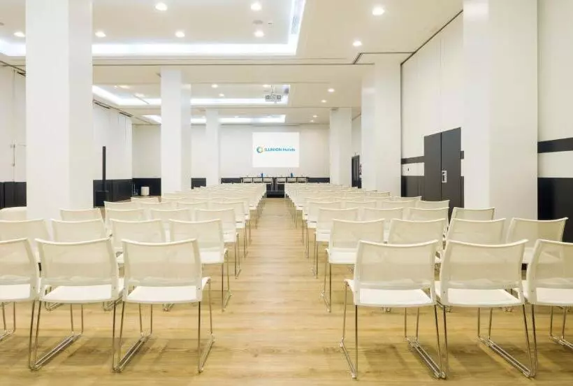 Fotos del hotel Ilunion Suites Madrid:  14