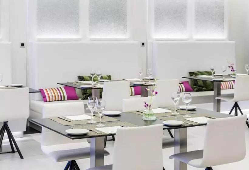 Fotos del hotel Ilunion Suites Madrid:  8